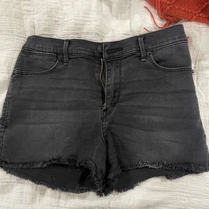 High rise Abercrombie shorts like new!